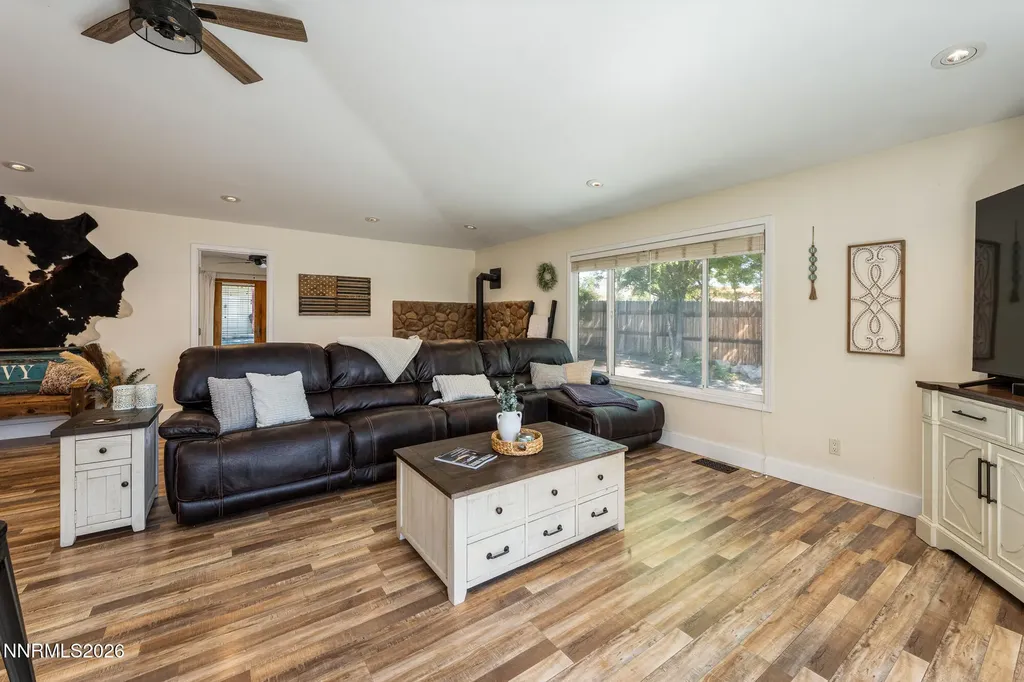 11681 Osage Reno NV 89508
