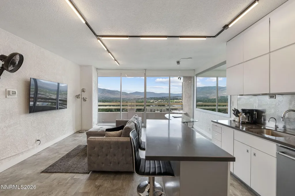 100 Arlington Reno NV 89501