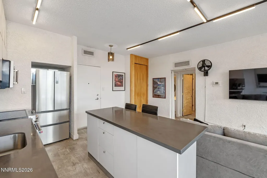 100 Arlington Reno NV 89501