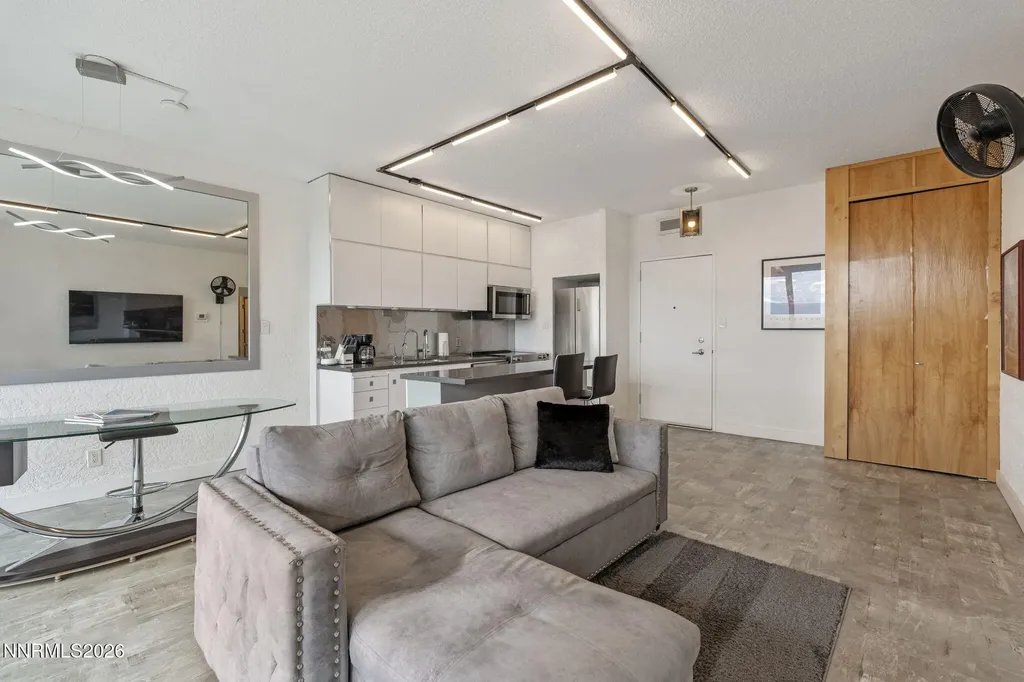 100 Arlington Reno NV 89501