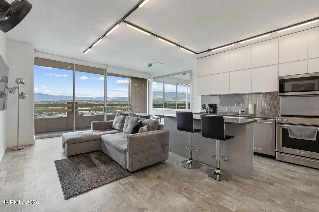 100 Arlington Reno NV 89501