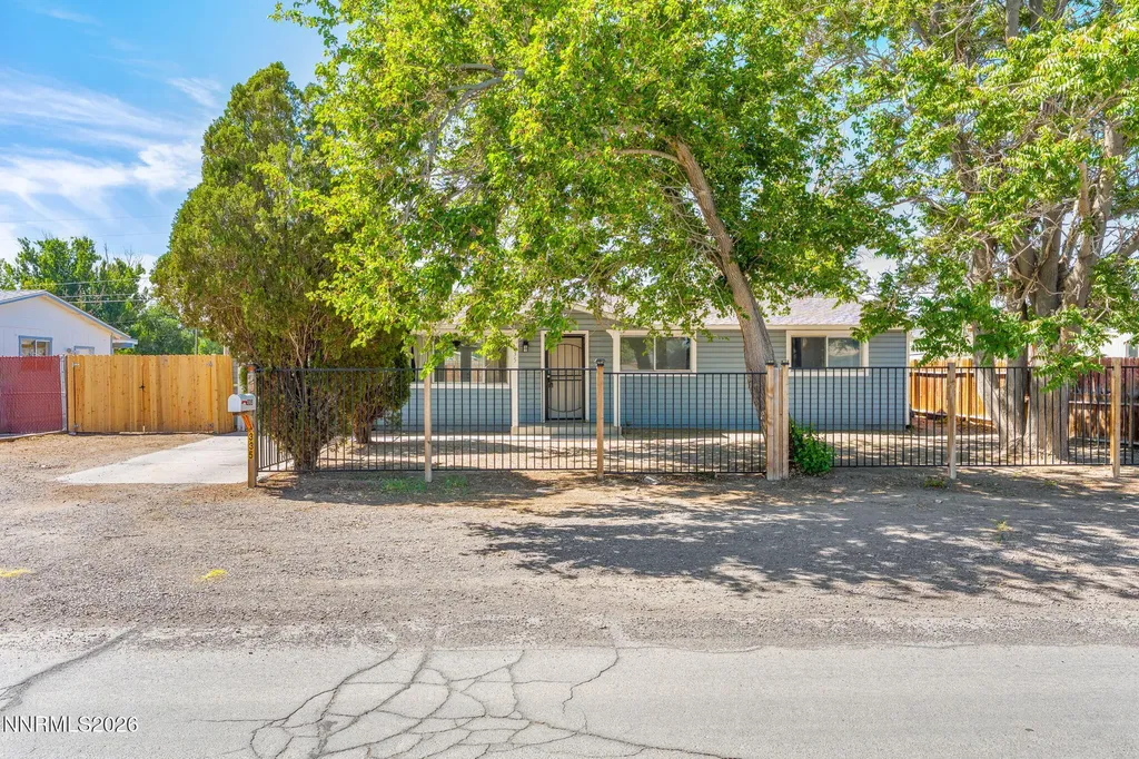 335 Mccart Fernley NV 89408