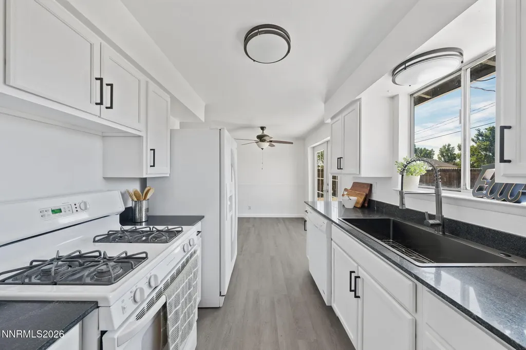 335 Mccart Fernley NV 89408
