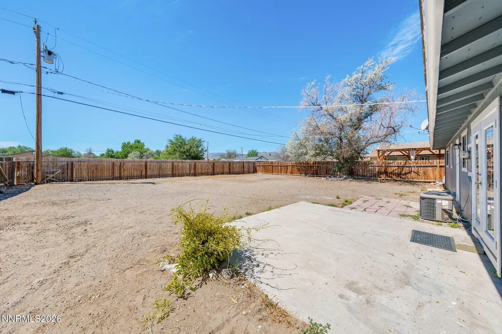 335 Mccart Fernley NV 89408