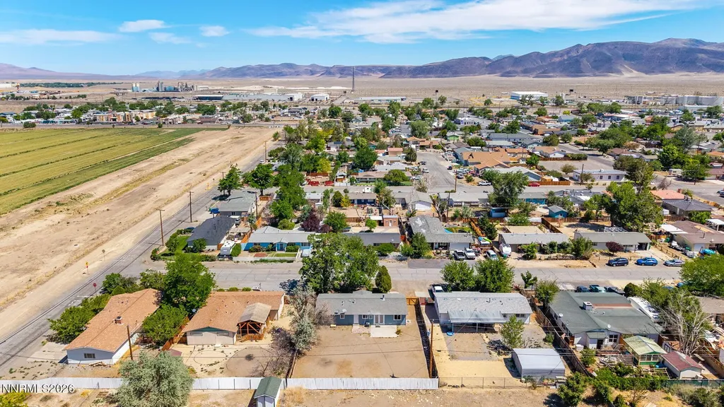 335 Mccart Fernley NV 89408