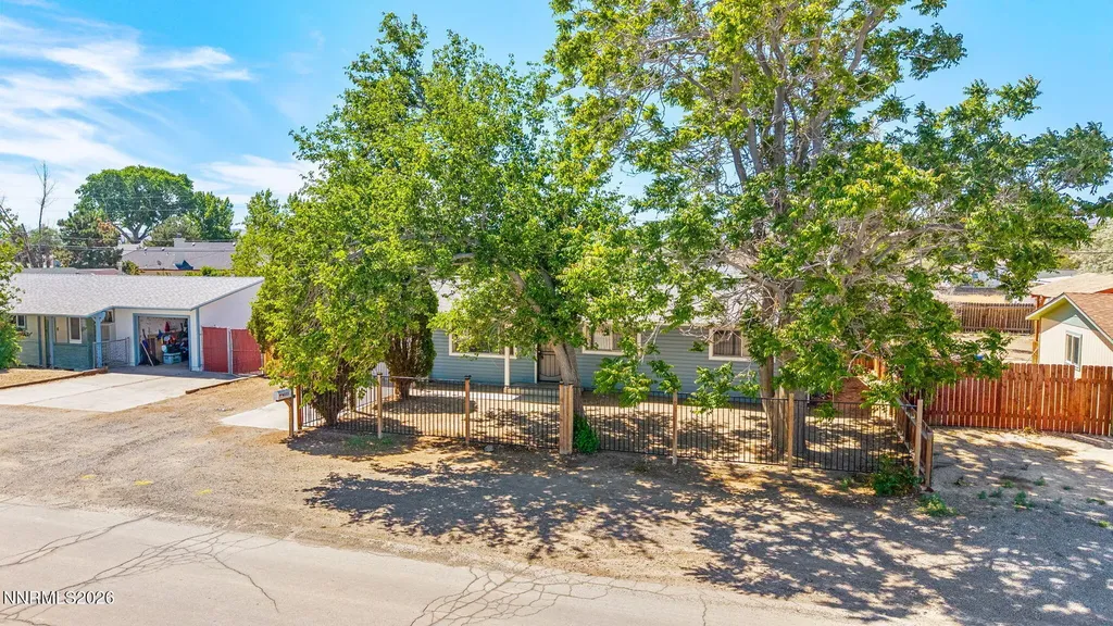335 Mccart Fernley NV 89408