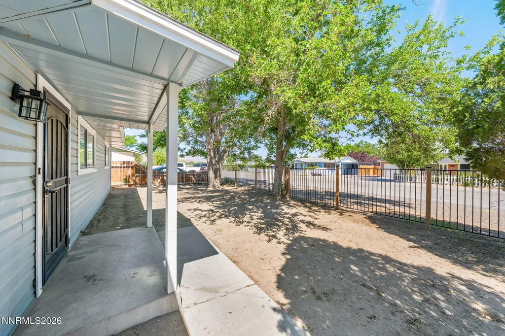 335 Mccart Fernley NV 89408