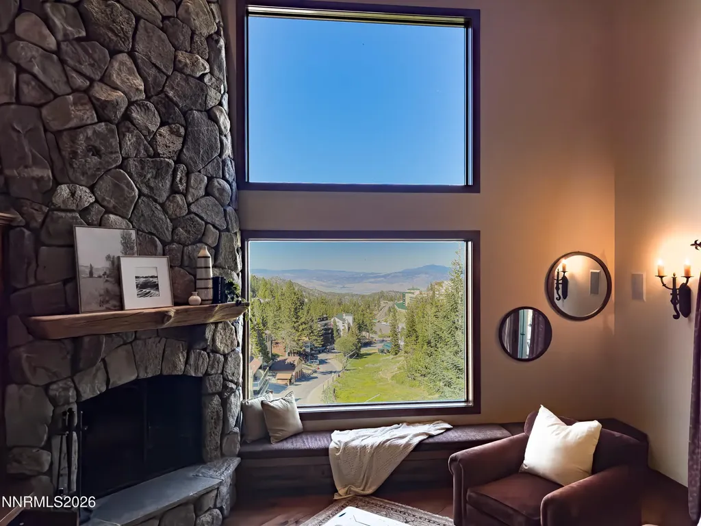 1631 Needle Peak Stateline NV 89449