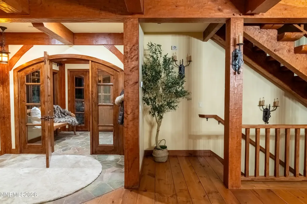 1631 Needle Peak Stateline NV 89449
