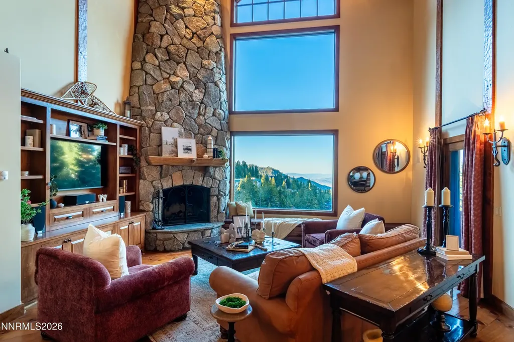 1631 Needle Peak Stateline NV 89449