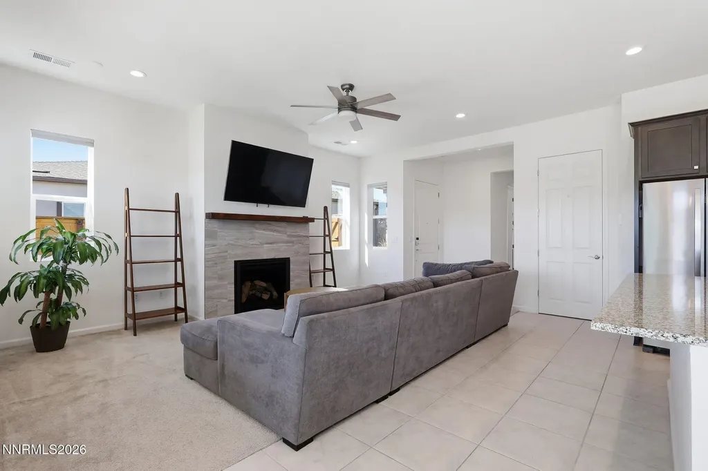 7334 Oakmont Sparks NV 89436