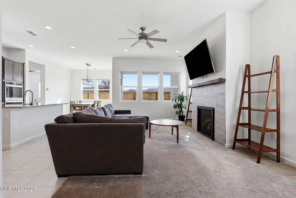 7334 Oakmont Sparks NV 89436