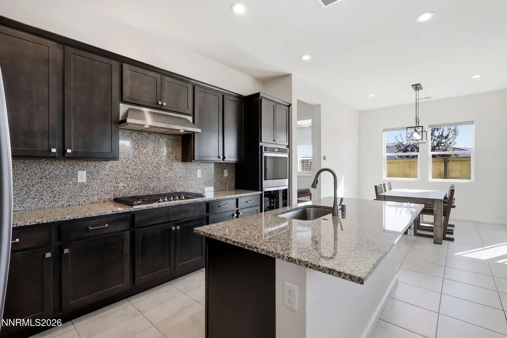 7334 Oakmont Sparks NV 89436