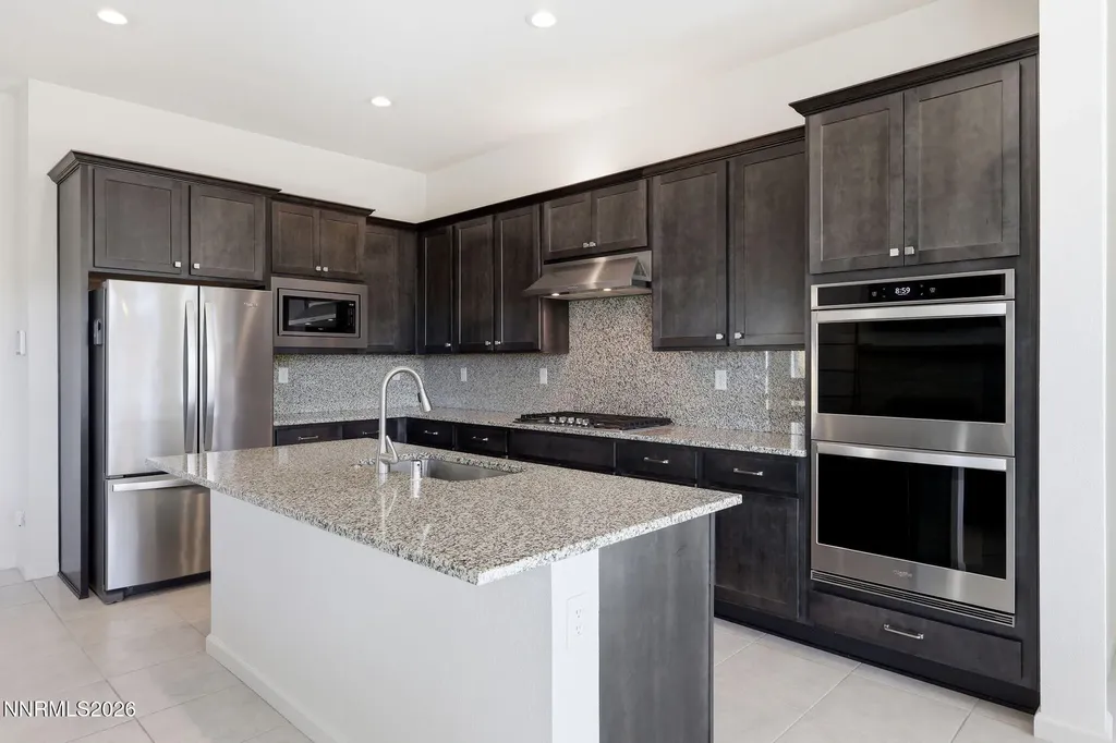 7334 Oakmont Sparks NV 89436