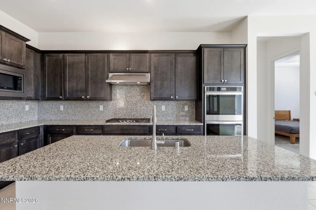7334 Oakmont Sparks NV 89436