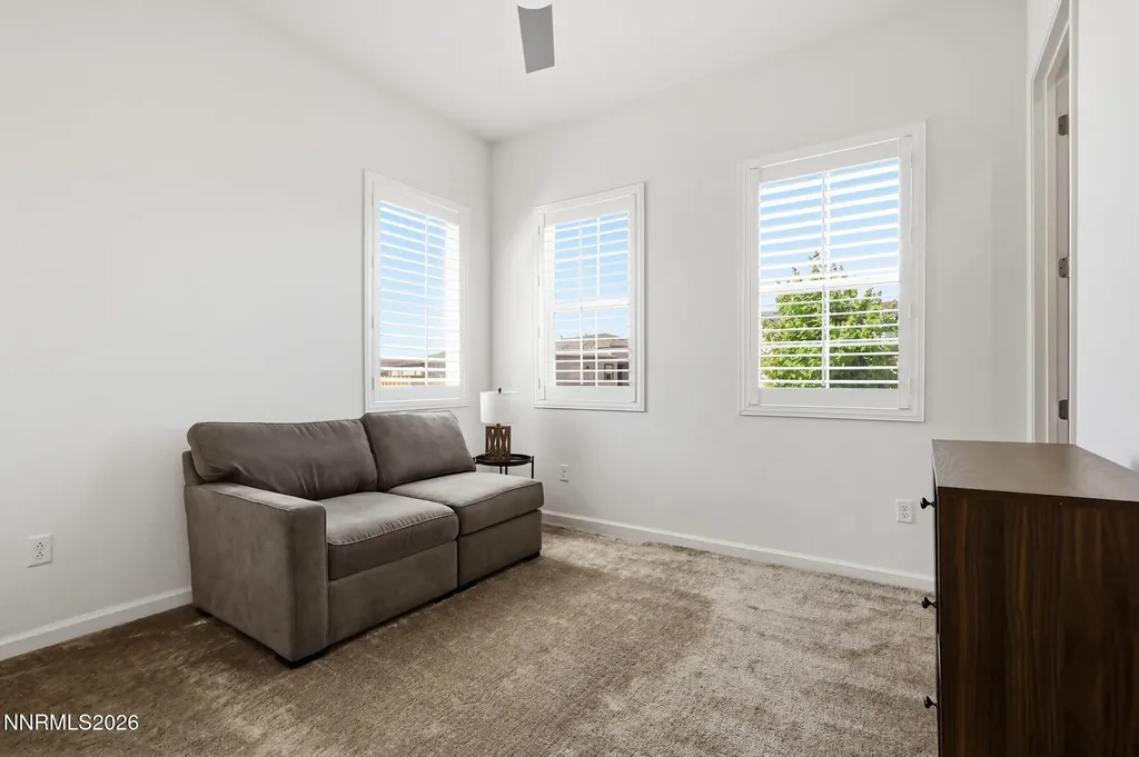 7334 Oakmont Sparks NV 89436