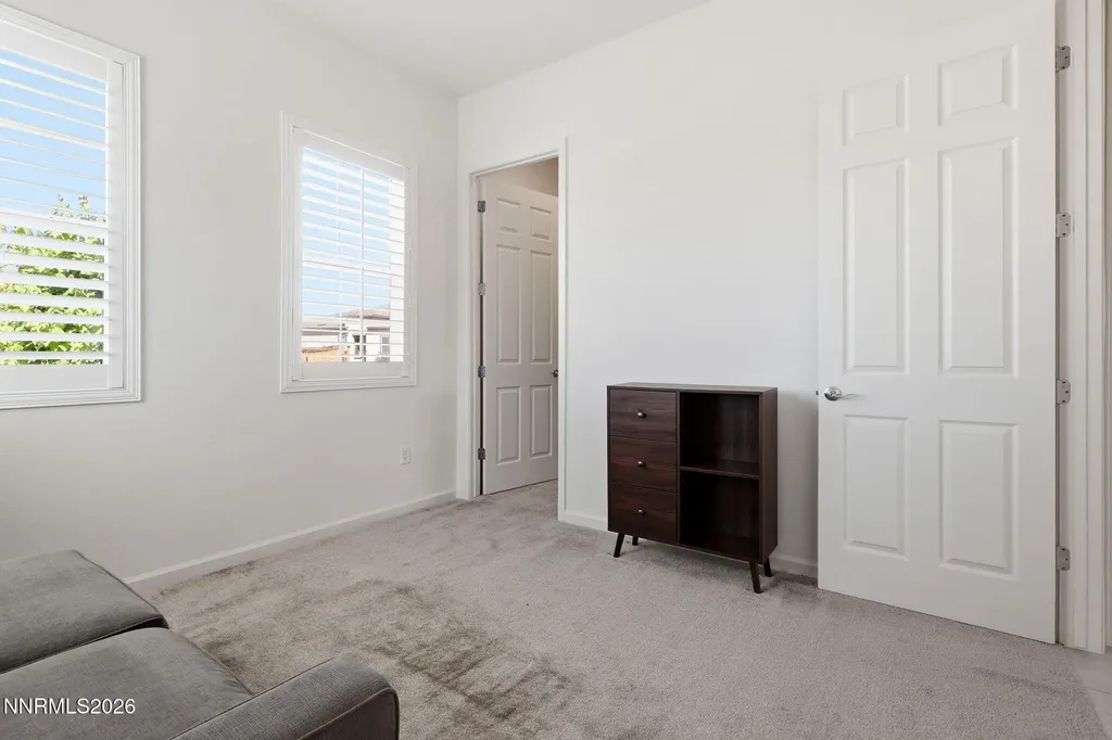 7334 Oakmont Sparks NV 89436