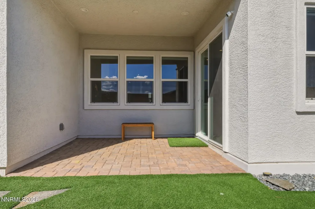 7334 Oakmont Sparks NV 89436