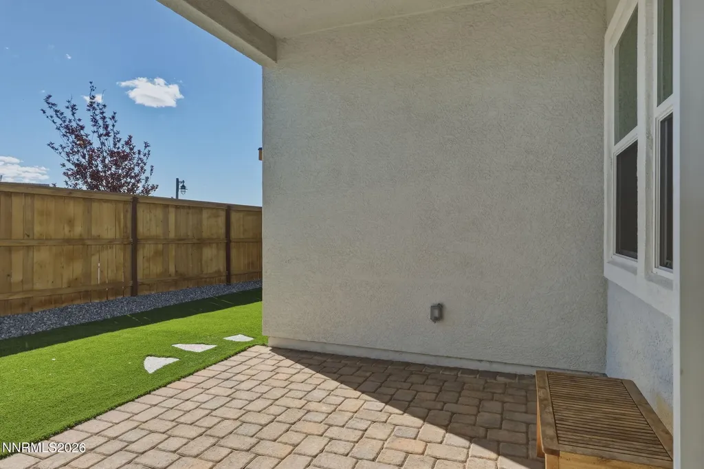 7334 Oakmont Sparks NV 89436