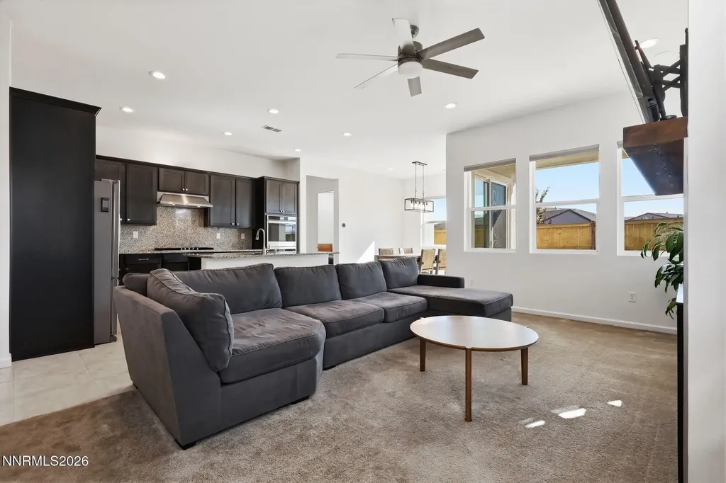 7334 Oakmont Sparks NV 89436