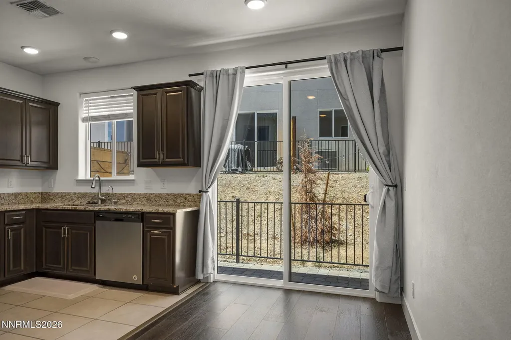 4915 Ciarra Kennedy Reno NV 89503