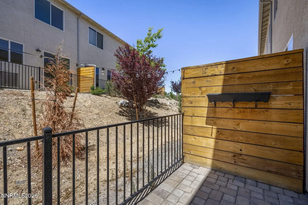 4915 Ciarra Kennedy Reno NV 89503