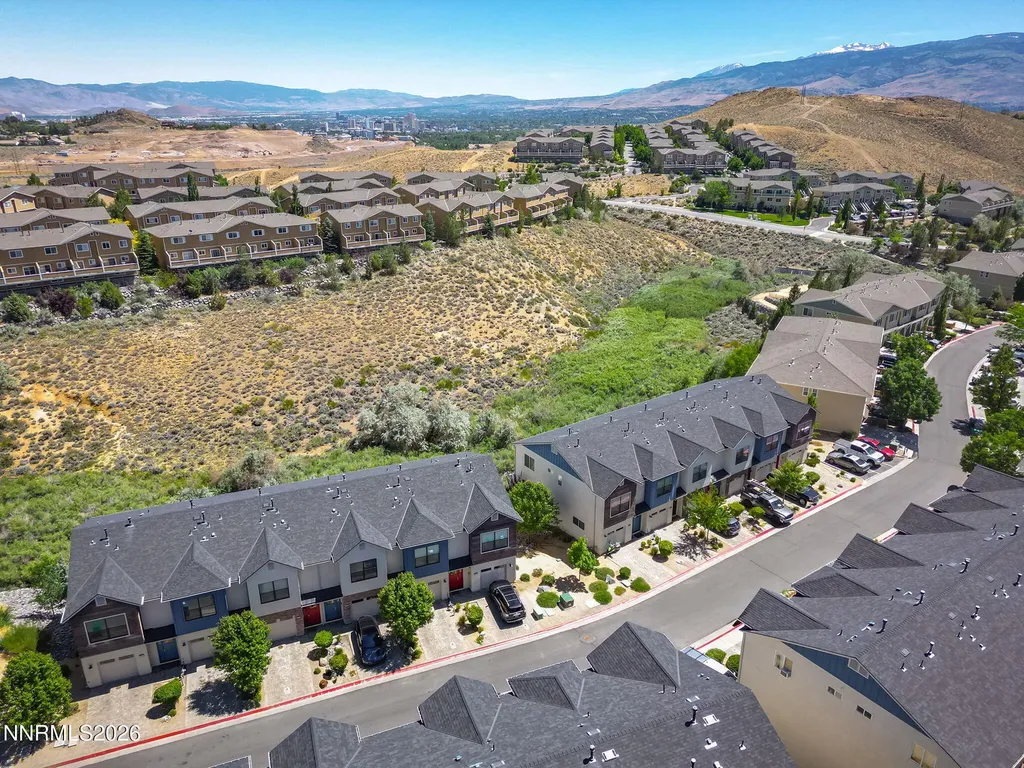 4915 Ciarra Kennedy Reno NV 89503
