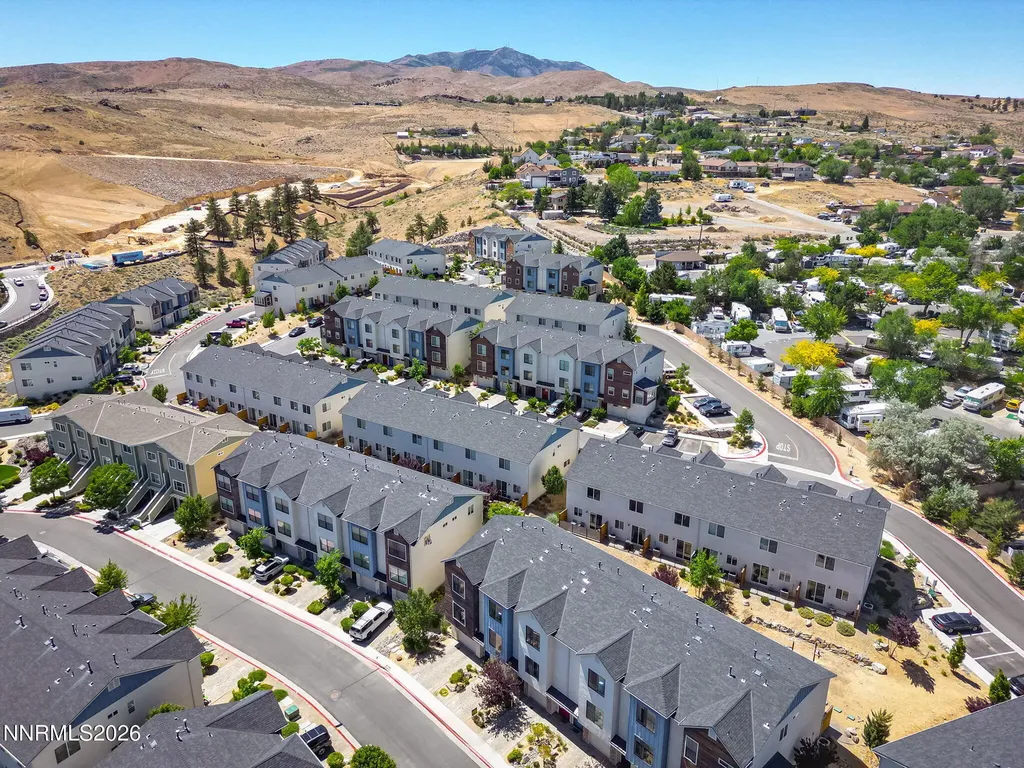 4915 Ciarra Kennedy Reno NV 89503