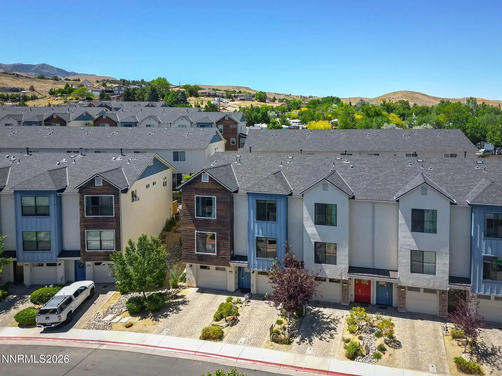 4915 Ciarra Kennedy Reno NV 89503