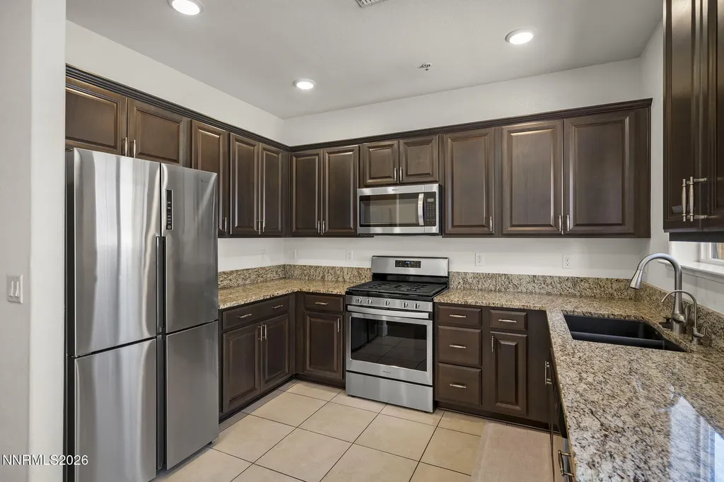 4915 Ciarra Kennedy Reno NV 89503