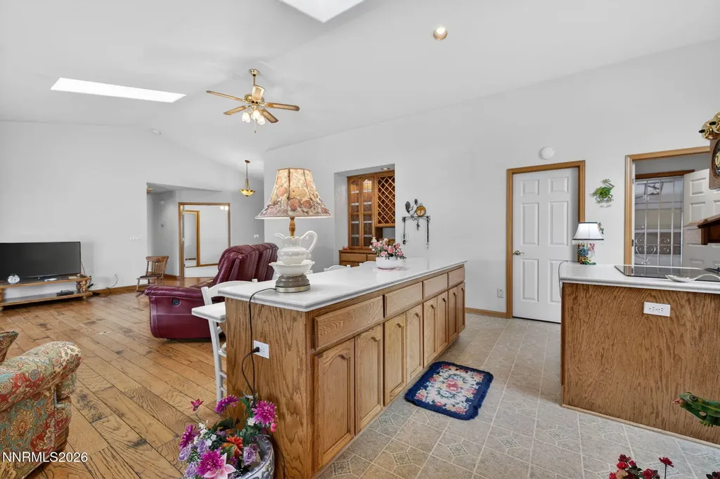 1379 Bridle Minden NV 89423