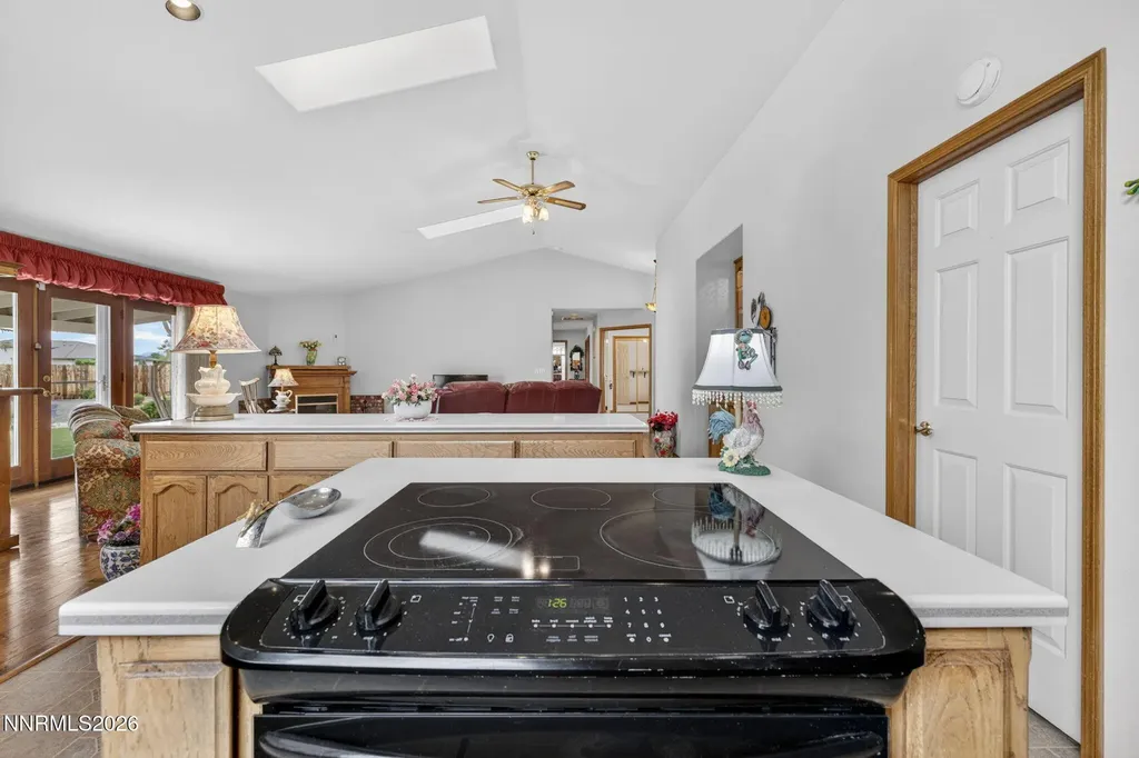 1379 Bridle Minden NV 89423