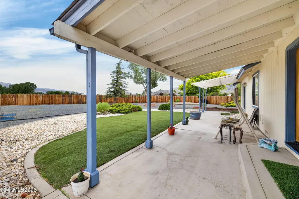 1379 Bridle Minden NV 89423