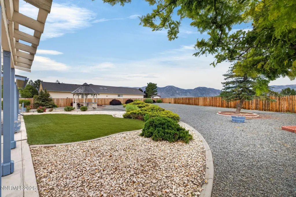 1379 Bridle Minden NV 89423