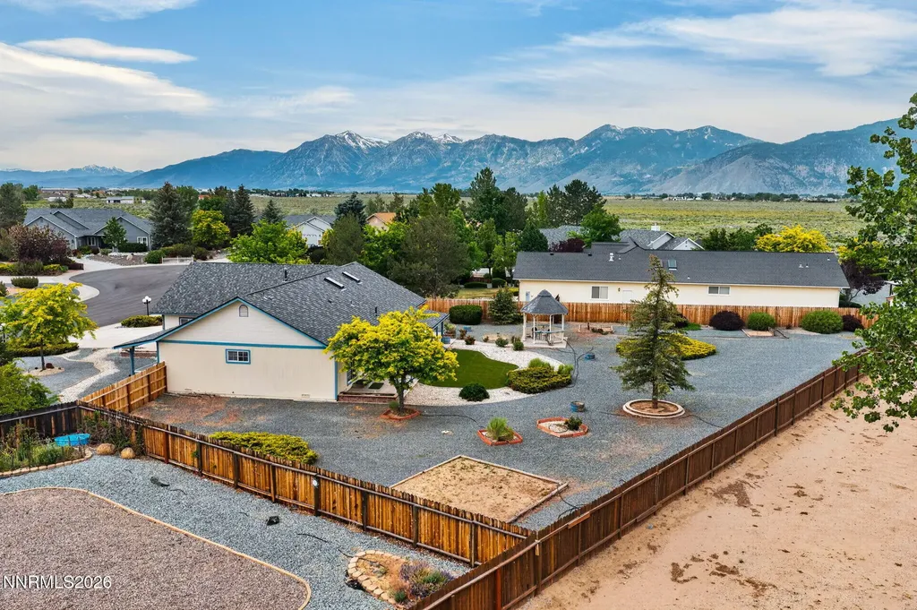 1379 Bridle Minden NV 89423