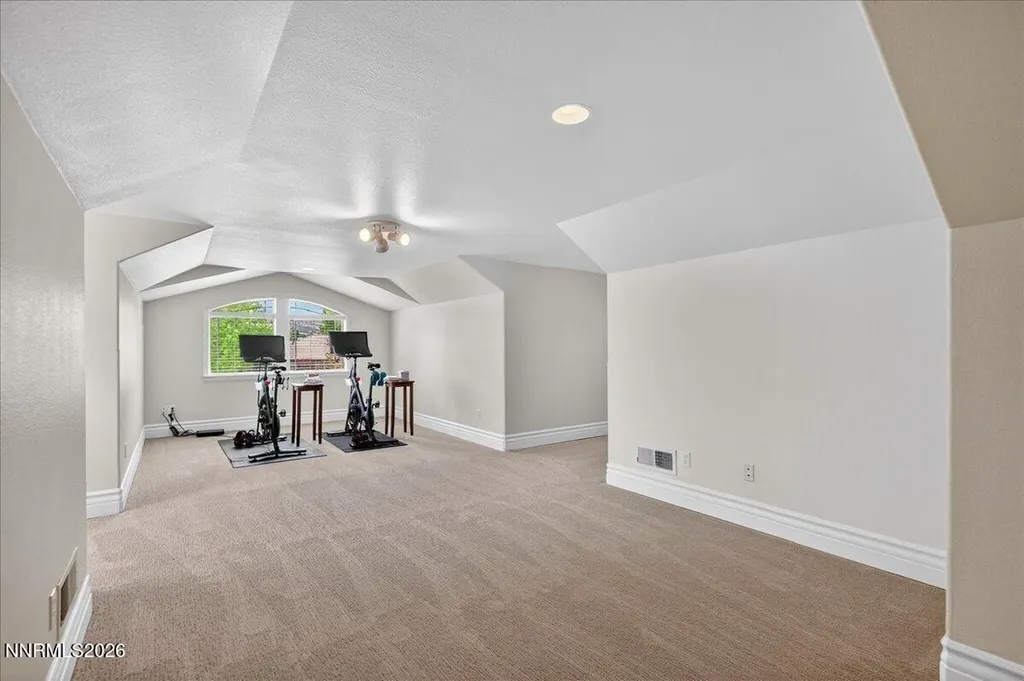 6527 Rey Del Sierra Sparks NV 89436