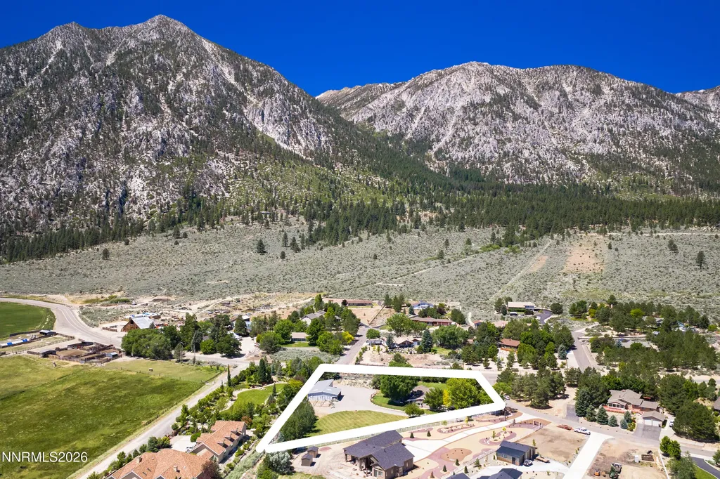 697 Indian Trail Gardnerville NV 89460
