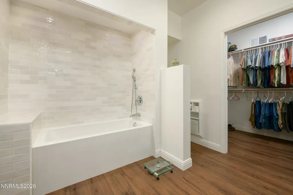 697 Indian Trail Gardnerville NV 89460