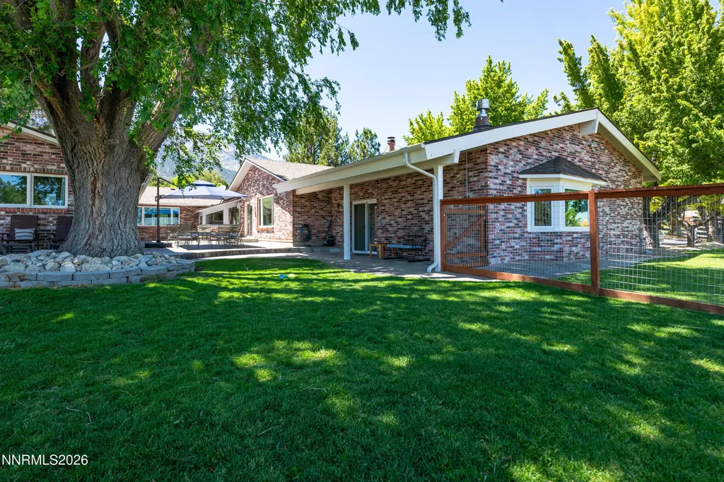 697 Indian Trail Gardnerville NV 89460