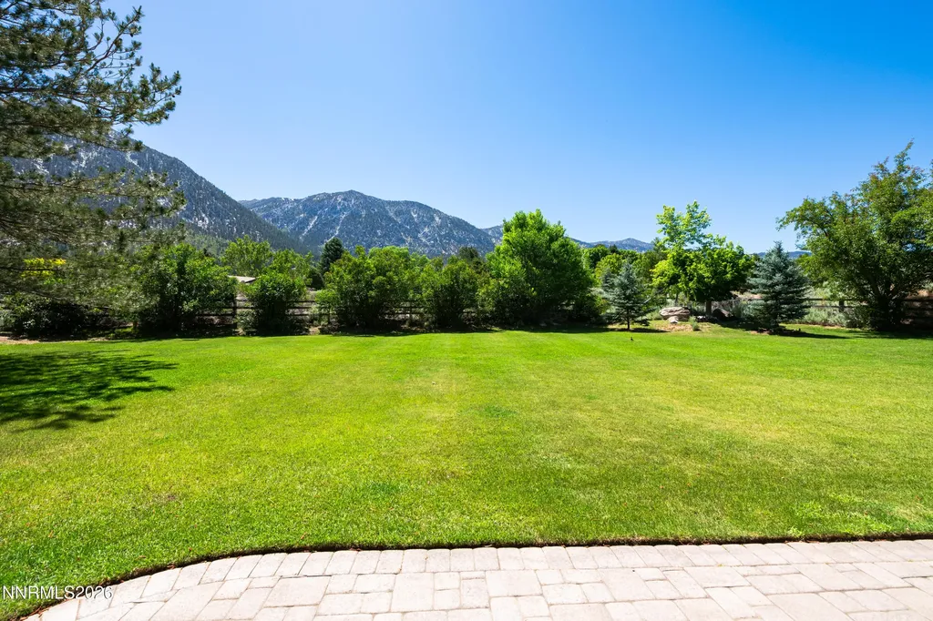 697 Indian Trail Gardnerville NV 89460