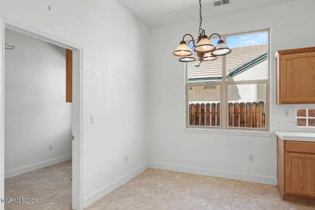 208 La Costa Dayton NV 89403