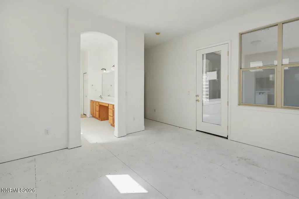 208 La Costa Dayton NV 89403
