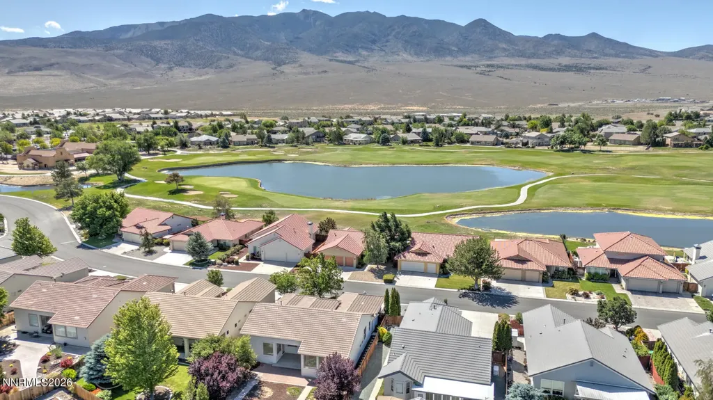 208 La Costa Dayton NV 89403