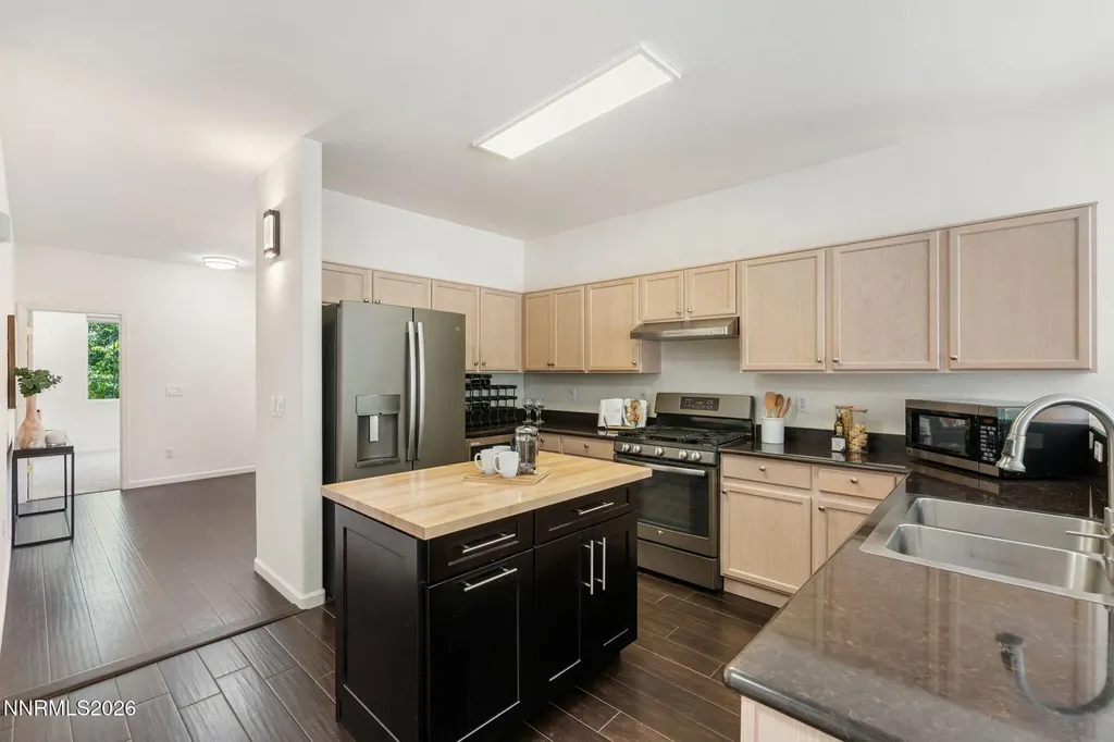 5960 Sapphire Ridge Reno NV 89523