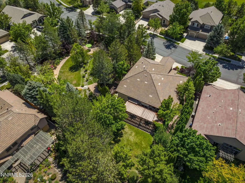 2736 Silverton Sparks NV 89436