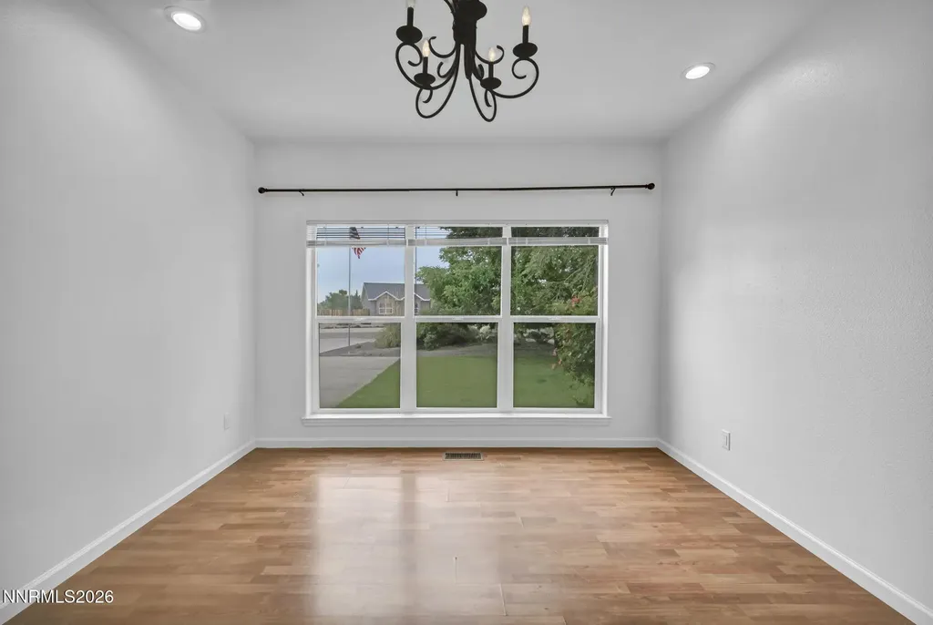 1785 Steven Fallon NV 89406