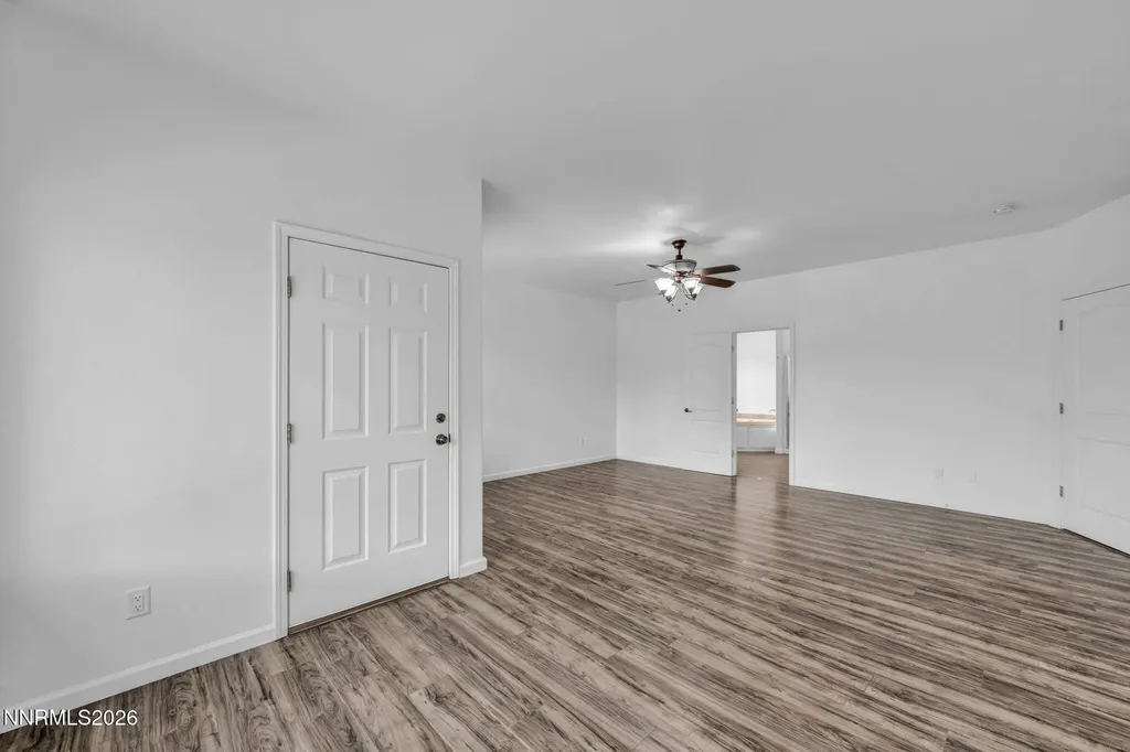 1785 Steven Fallon NV 89406