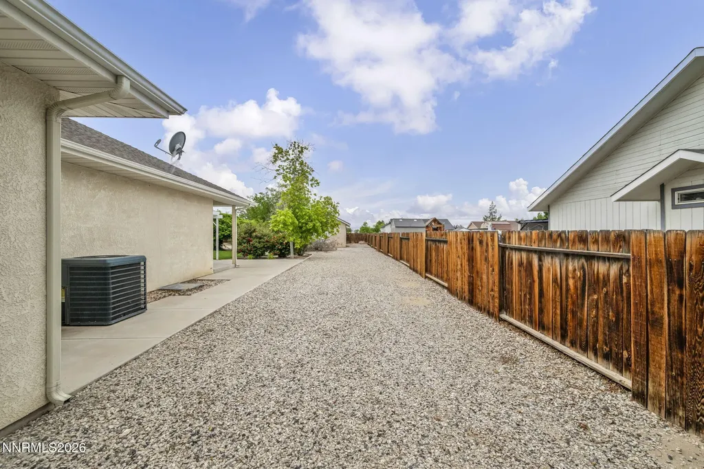 1785 Steven Fallon NV 89406