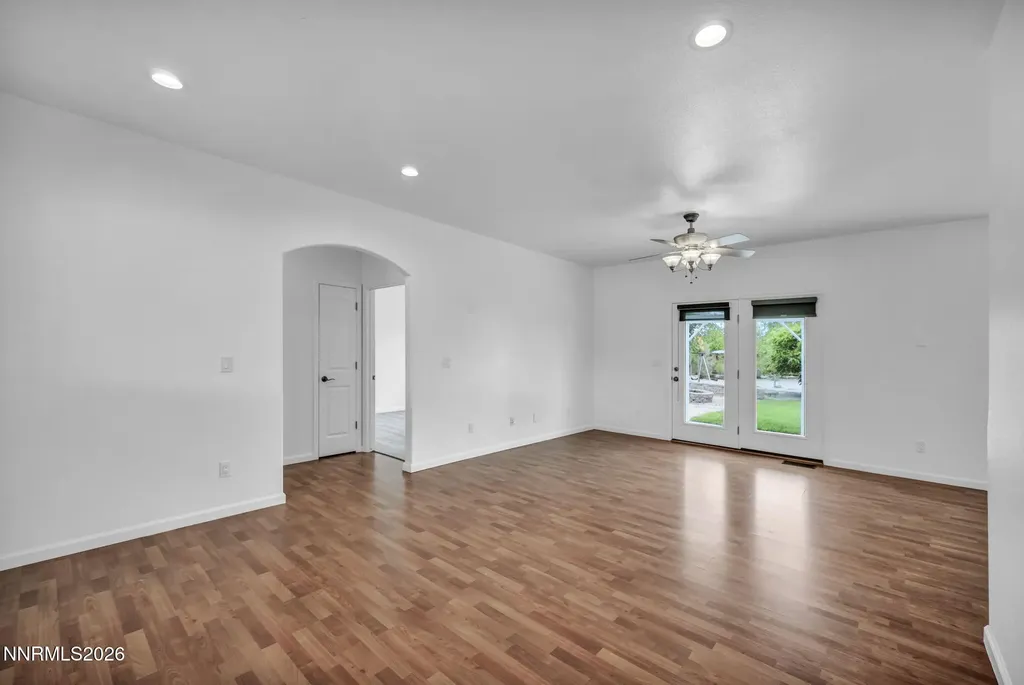 1785 Steven Fallon NV 89406