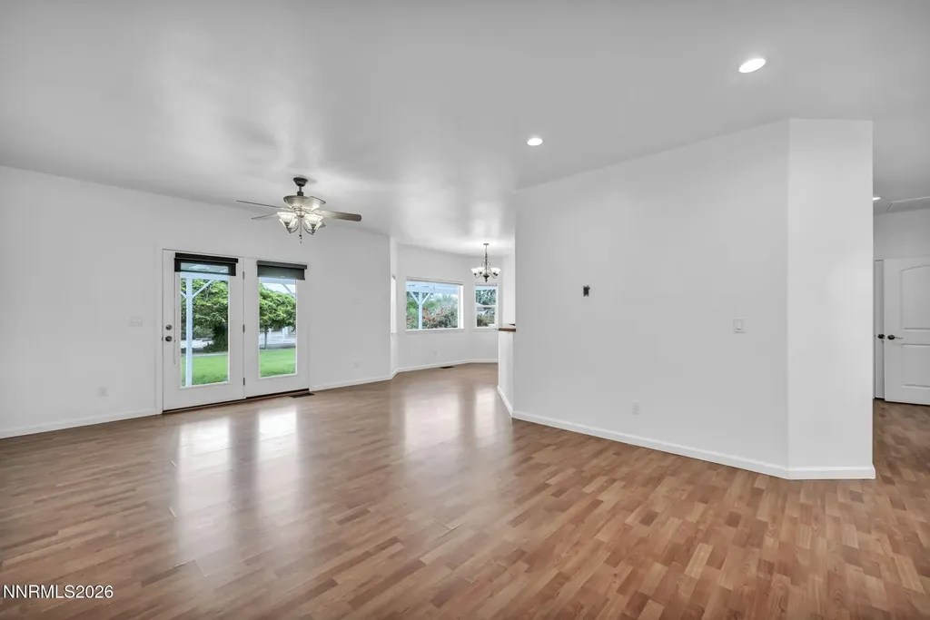1785 Steven Fallon NV 89406